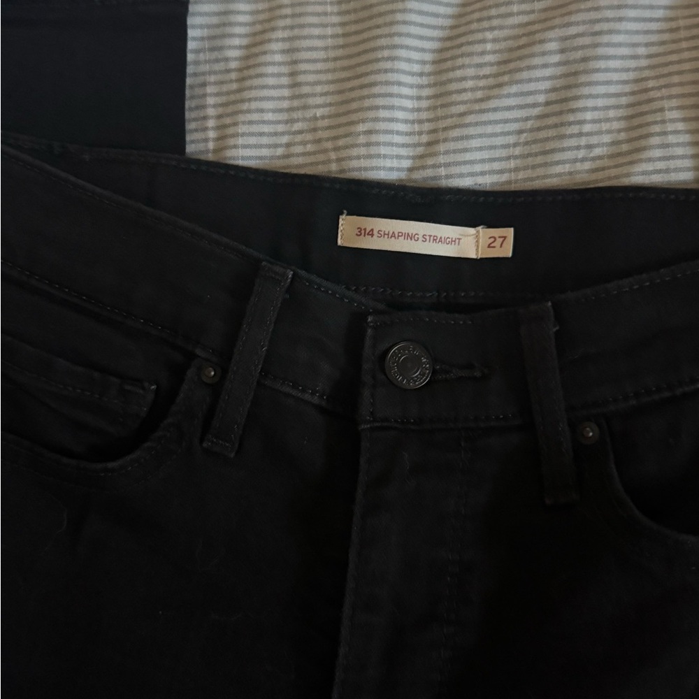 Levi's Dark Straight Leg Jeans